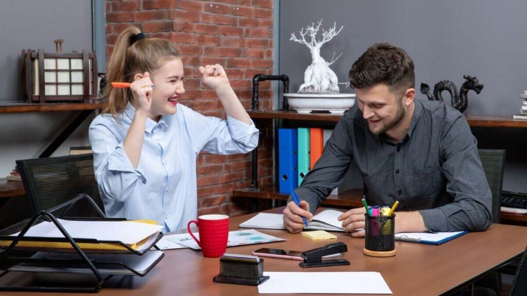 Company vs Freelancing